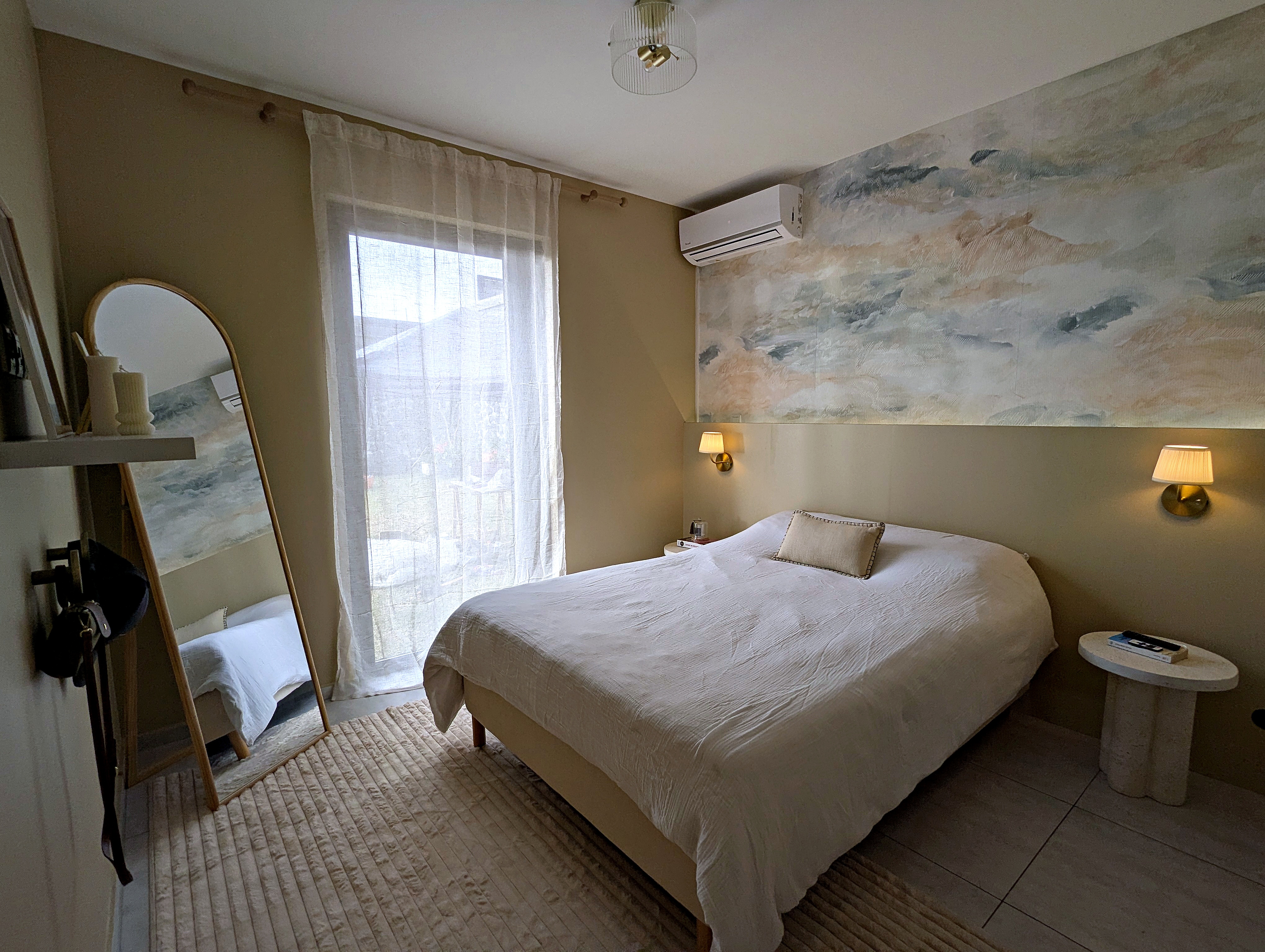 S.D. — Esthétique d'hôtel